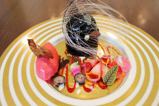 ç¥æžåžæ°ããå§ããã絶察çŸå³ããã¹ã€ãŒãã®åæãå³éž