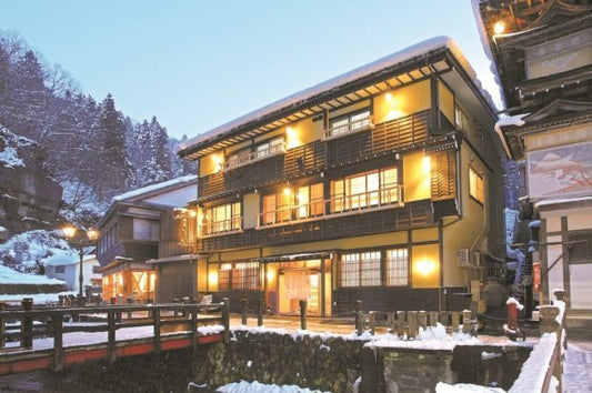 é山枩æ³ã§ããããã®å®¿ãå³éž