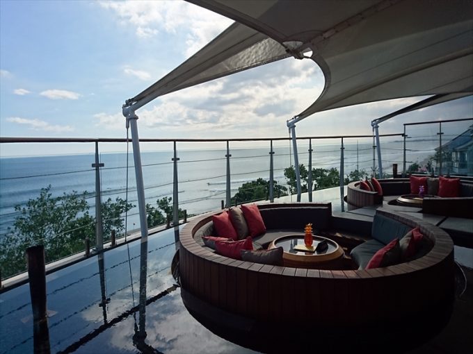 バリ島の人気エリア・スミニャックで泊まりたいホテル＆ヴィラ１０選